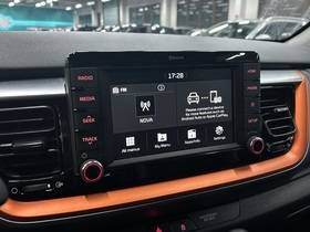 Kia Stonic vaihtoauto