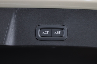 Volvo EX40 vaihtoauto