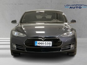 Tesla Model S vaihtoauto