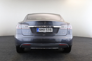 Tesla Model S vaihtoauto