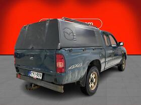 Mazda B2500 vaihtoauto