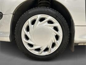 Peugeot 206 vaihtoauto