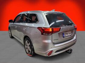 Mitsubishi Outlander PHEV vaihtoauto