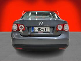 Volkswagen Jetta vaihtoauto