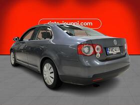 Volkswagen Jetta vaihtoauto