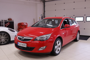 Opel Astra vaihtoauto