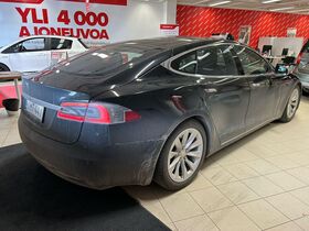 Tesla Model S vaihtoauto
