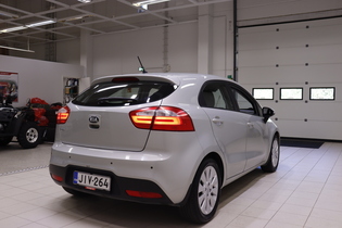 Kia Rio vaihtoauto