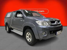 Toyota Hilux vaihtoauto