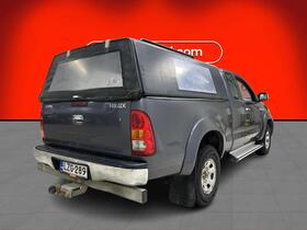 Toyota Hilux vaihtoauto