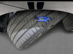 Jaguar F-PACE vaihtoauto