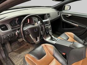 Volvo S60 Cross Country vaihtoauto