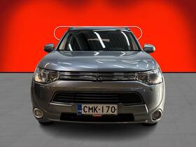Mitsubishi Outlander PHEV vaihtoauto