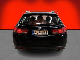 Honda Accord vaihtoauto