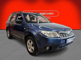 Subaru Forester vaihtoauto