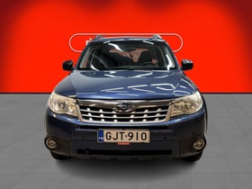 Subaru Forester vaihtoauto