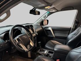 Toyota Land Cruiser vaihtoauto