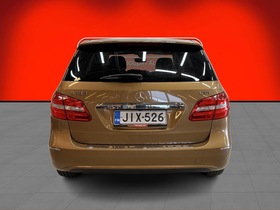 Mercedes-Benz B vaihtoauto