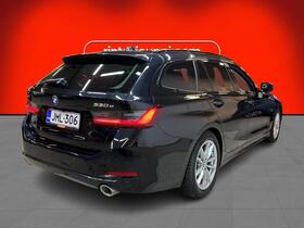 BMW 330 vaihtoauto