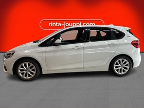 BMW 225 vaihtoauto