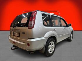 Nissan X-Trail vaihtoauto