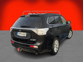 Mitsubishi Outlander PHEV vaihtoauto