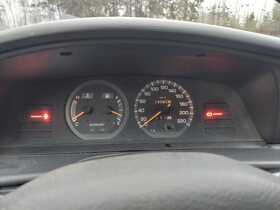 Toyota Carina vaihtoauto