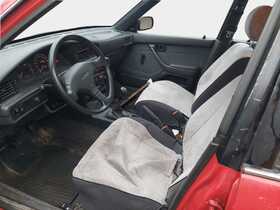 Toyota Carina vaihtoauto