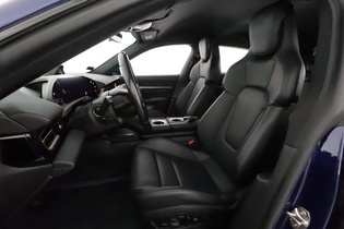 Porsche Taycan vaihtoauto