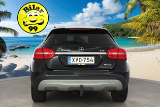 Mercedes-Benz GLA vaihtoauto