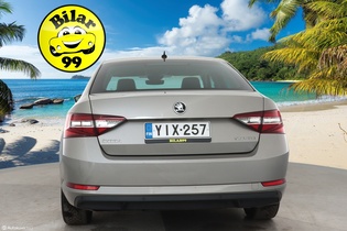 Skoda Superb vaihtoauto