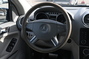 Mercedes-Benz ML vaihtoauto