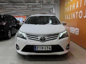 Toyota Avensis vaihtoauto