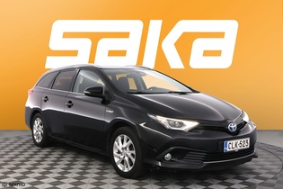 Toyota Auris vaihtoauto