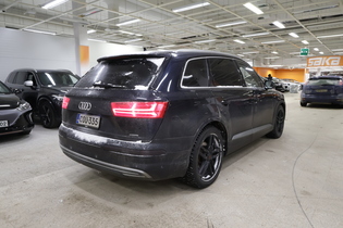 Audi Q7 vaihtoauto