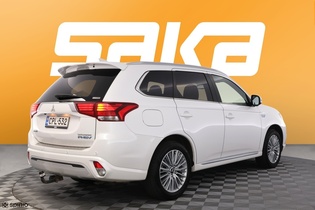 Mitsubishi Outlander PHEV vaihtoauto