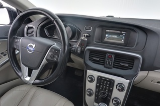 Volvo V40 Cross Country vaihtoauto