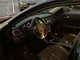 Kia Optima vaihtoauto