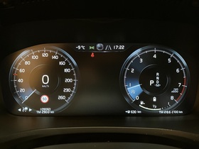 Volvo V60 Cross Country vaihtoauto