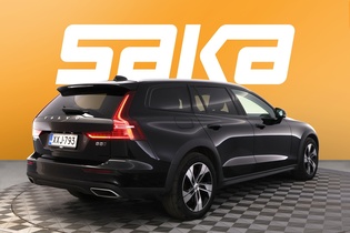Volvo V60 Cross Country vaihtoauto