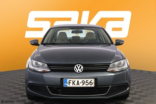 Volkswagen Jetta vaihtoauto