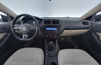 Volkswagen Jetta vaihtoauto