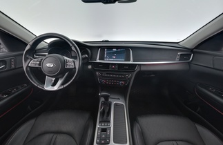 Kia Optima vaihtoauto