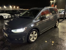 Volkswagen Touran vaihtoauto