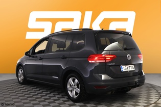 Volkswagen Touran vaihtoauto