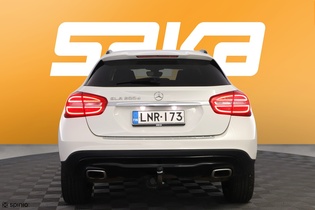 Mercedes-Benz GLA vaihtoauto