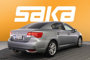 Toyota Avensis vaihtoauto