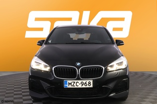 BMW 225 vaihtoauto