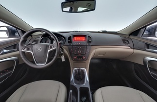 Opel Insignia vaihtoauto