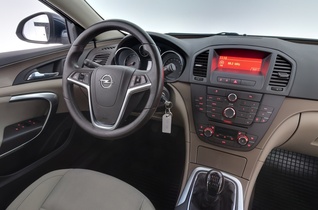Opel Insignia vaihtoauto